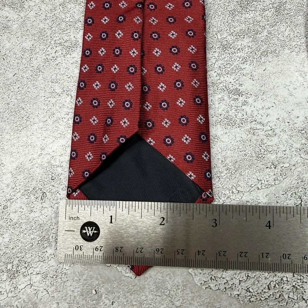Banana Republic Silk‎ Tie Mens One Size Red Geometric Made In China Necktie